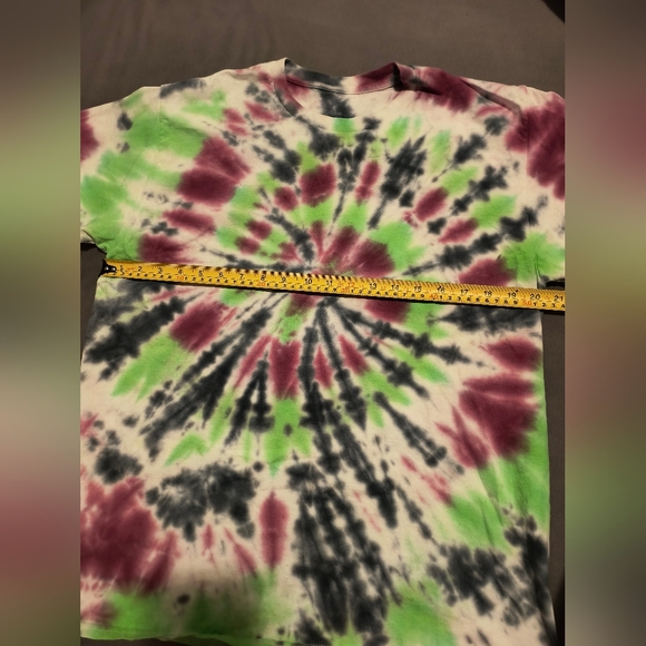 Men's Gildan heavy cotton Large Tie-Dye T-Shirt - green-wine-grey - Picture 2 of 2